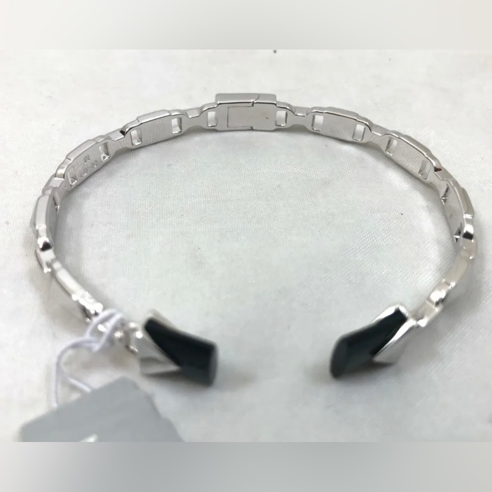 MICHAEL KORS MK Silver Tone Onyx Hinged Cuff Bracelet MKC1008AM MSRP $250 NWT